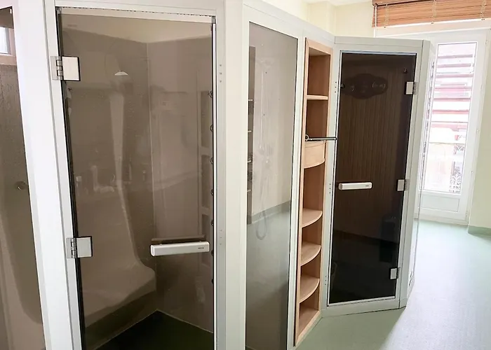 Maison De Caractere Au Mont-dore 15 Personnes