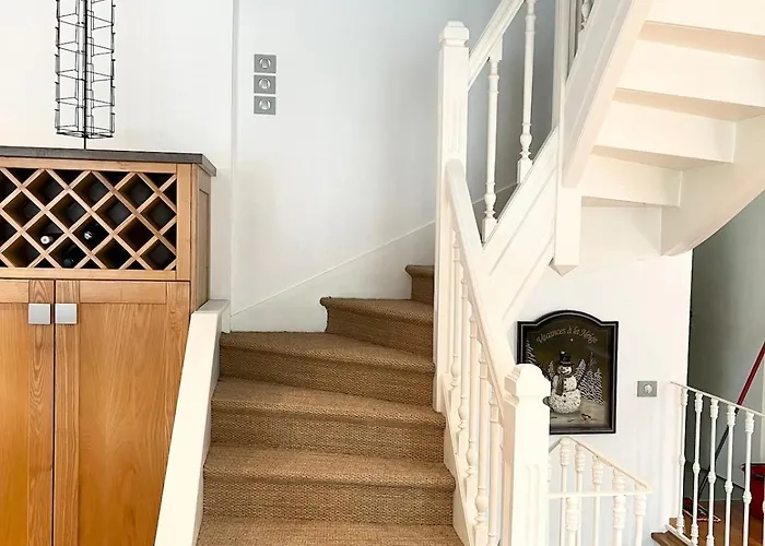 펜션 Maison De Caractere Au Mont-dore 15 Personnes 르몽도레